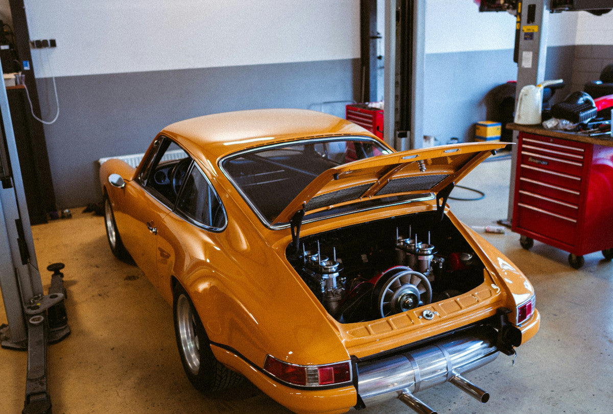 can you store a car on a 2 post lift