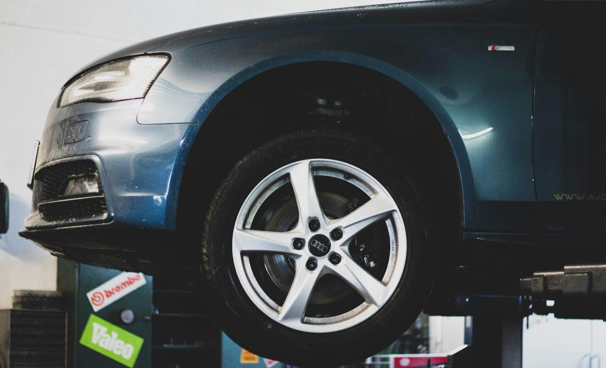 Car Lift vs Pit