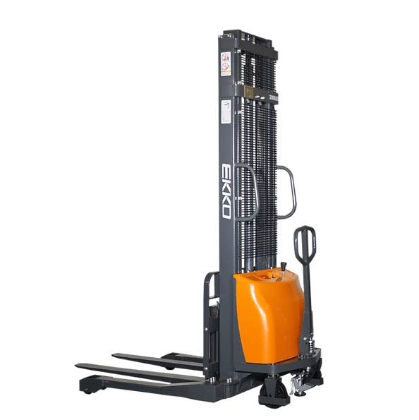 EKKO EA15A-118 3300lbs. Semi-Electric Straddle Stacker