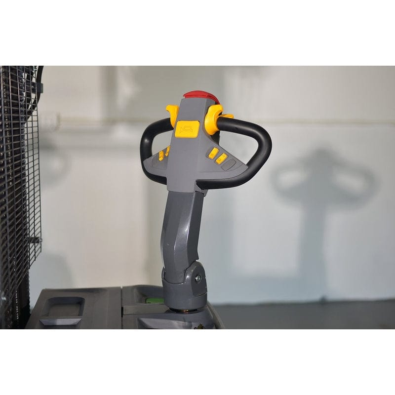 EKKO EB20CS-216Li 4400 lb Lithium Electric Straddle Stacker handle