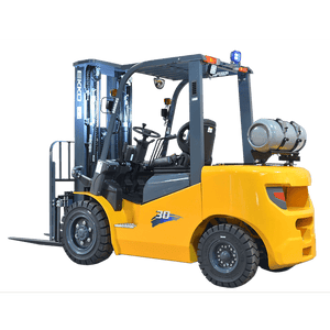 EKKO EK30LP Pneumatic Forklift (LPG) 6000 lbs cap, 189" Lift Height - side view
