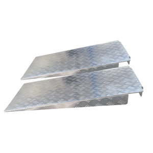 AMGO 409-DP optional extended aluminum drive-in ramps with treadplate surface
