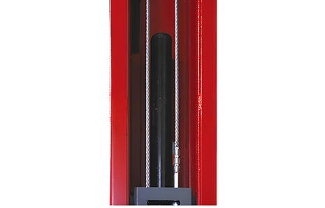 Inside the column: hydraulic cylinder beside the equalizer cable