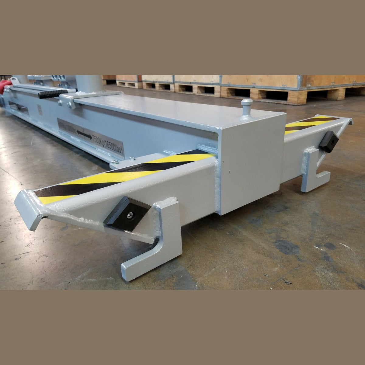 iDEAL MSC18KX-CRSBM crossbeam end isometric showing hooked feet and reflective hazard tape