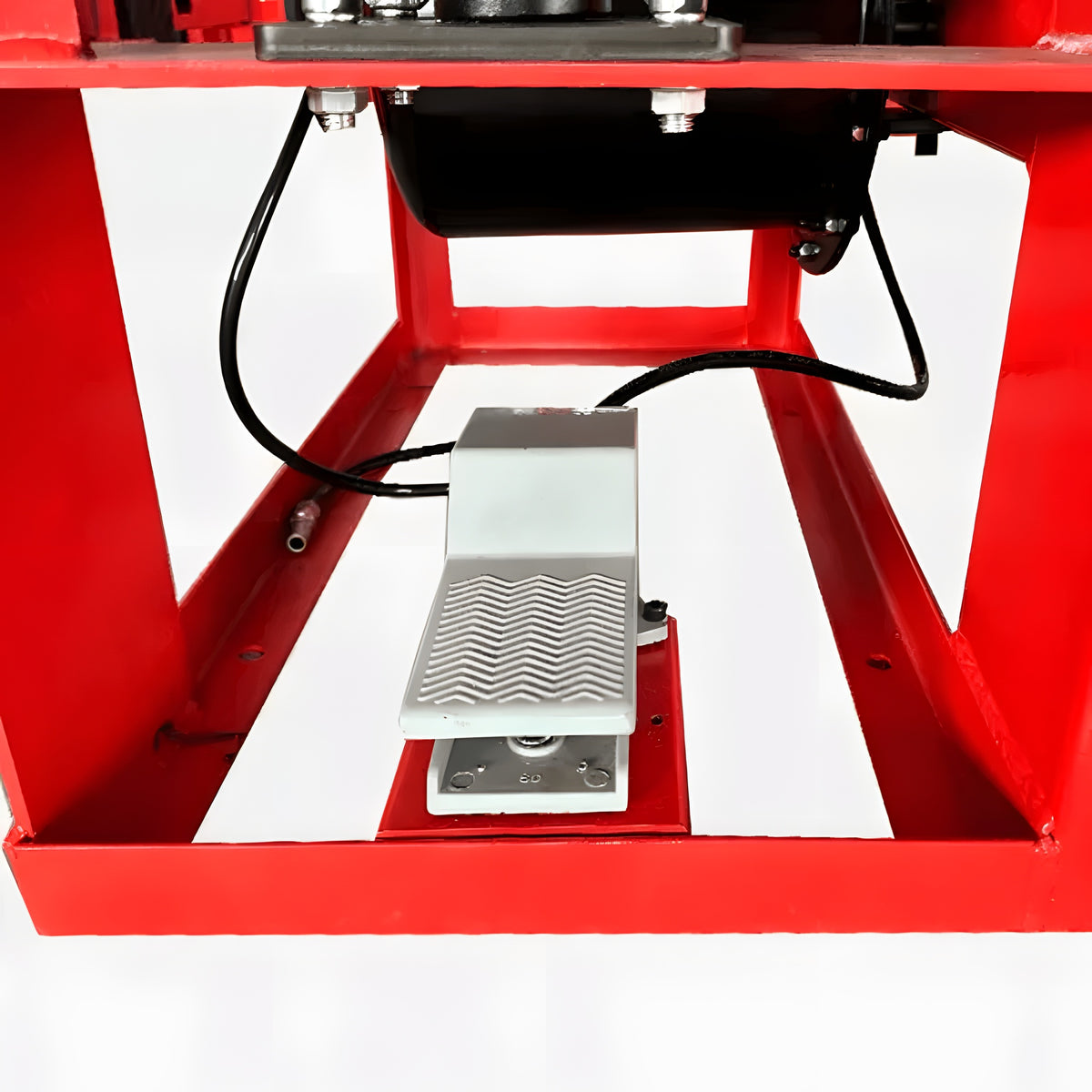 Foot pedal valve with air lines inside the base frame