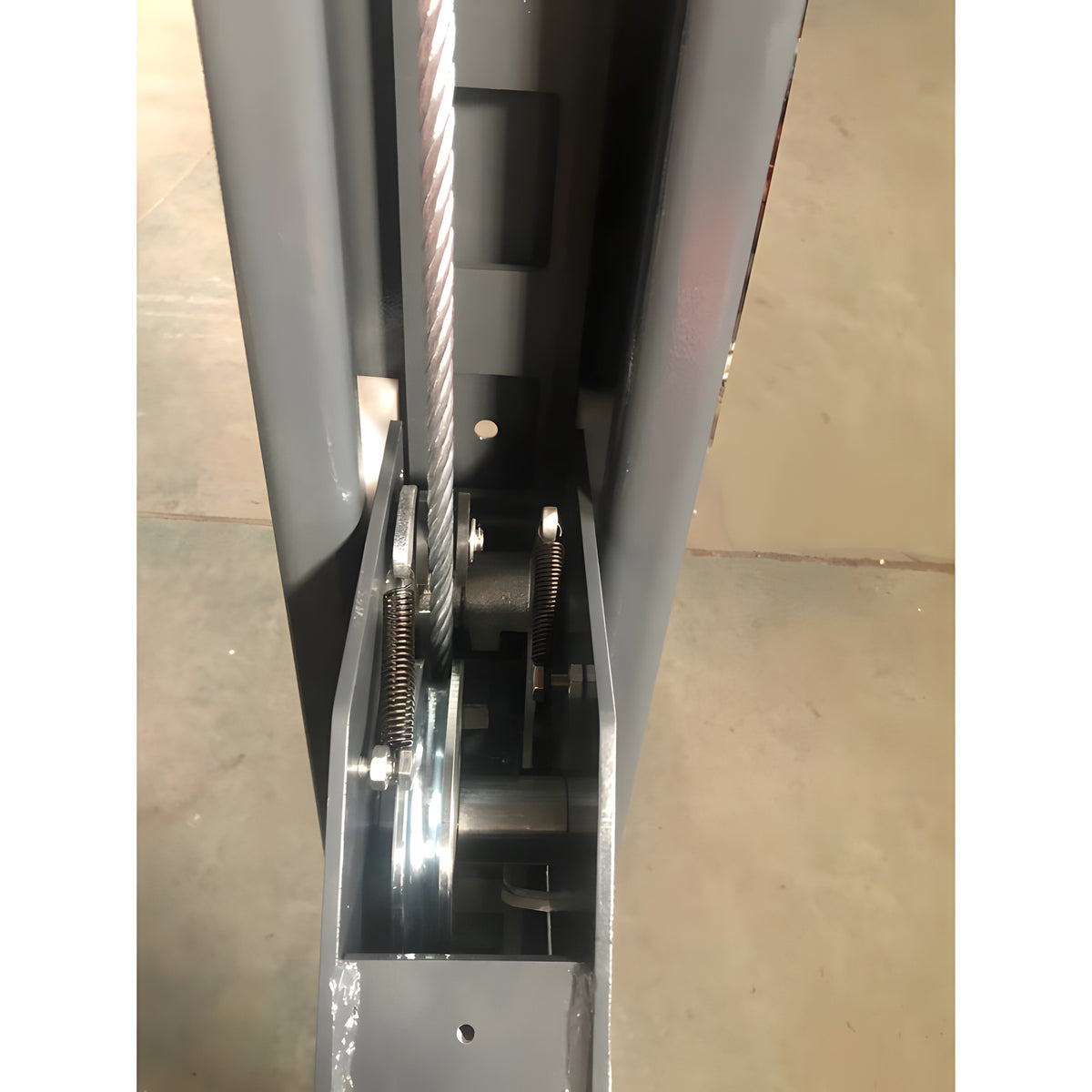 Column cable, sheave, and lock mechanism from above