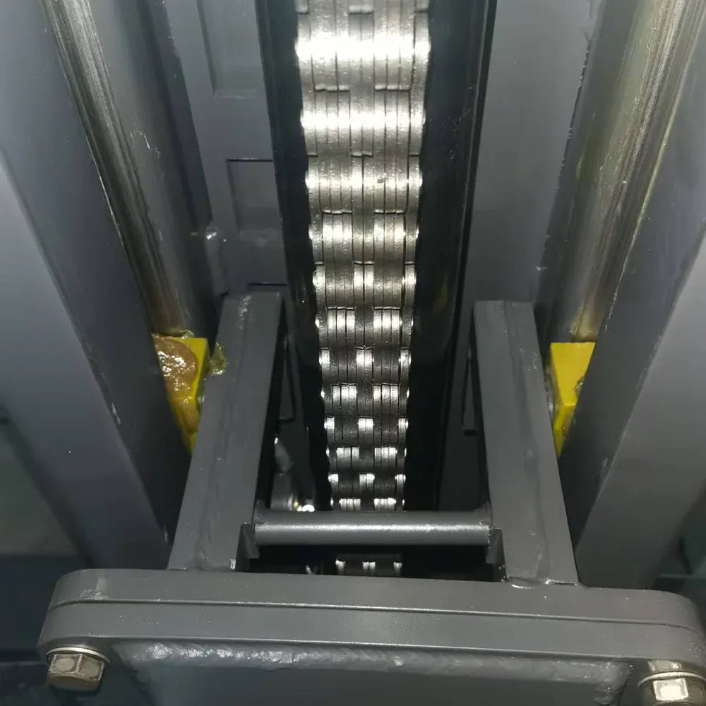 Katool KT-SPL700 internal lifting chain inside the steel column.