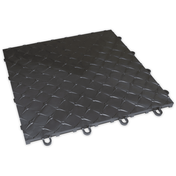 RaceDeck | MAX™ Commercial Tile