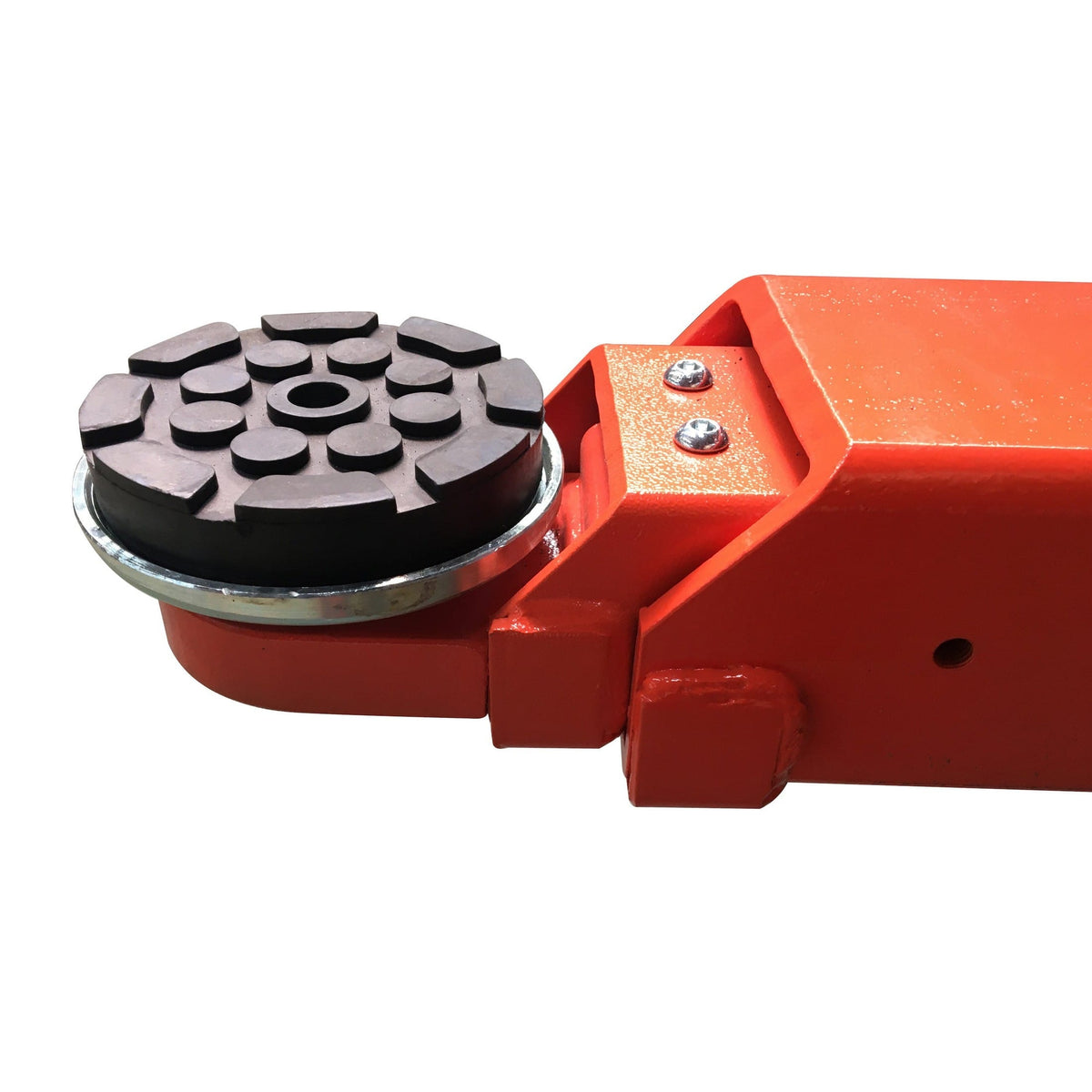 Close-up of a round rubber lifting pad on the SAE-C14X arm tip