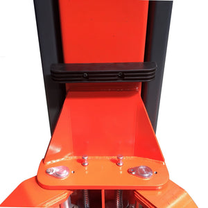 SAE-C14X carriage with a black anti-collision rubber pad inside the column