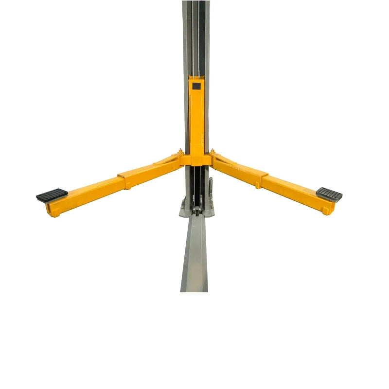 Triumph NT-16 swing-arm close-up showing symmetric arms, rubber lift pads, and floor-plate connecting bar
