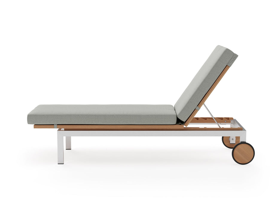 NewAge | Monterey Chaise Lounges