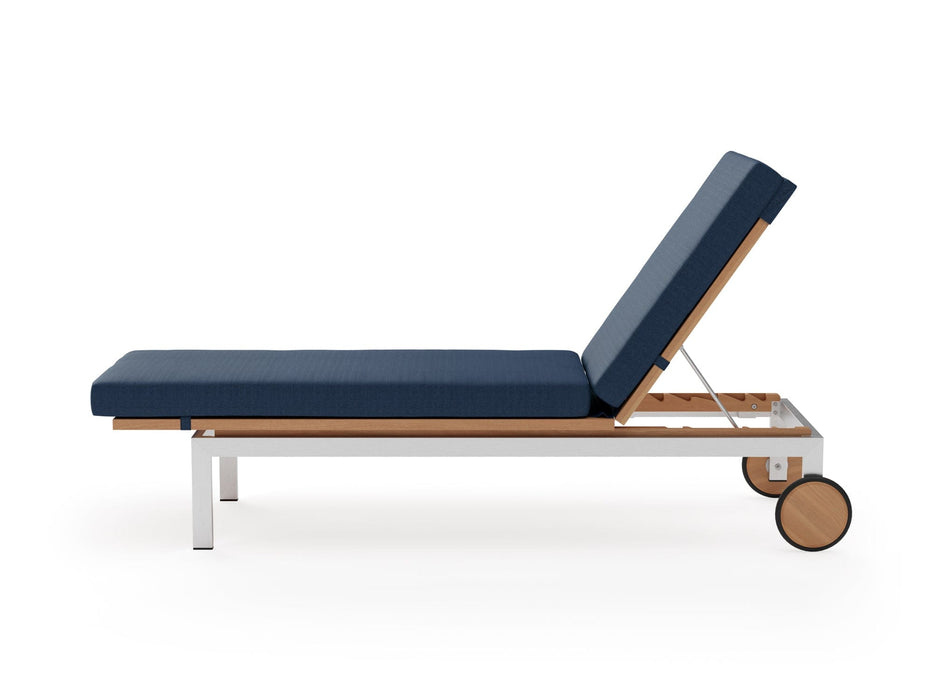 NewAge | Monterey Chaise Lounges