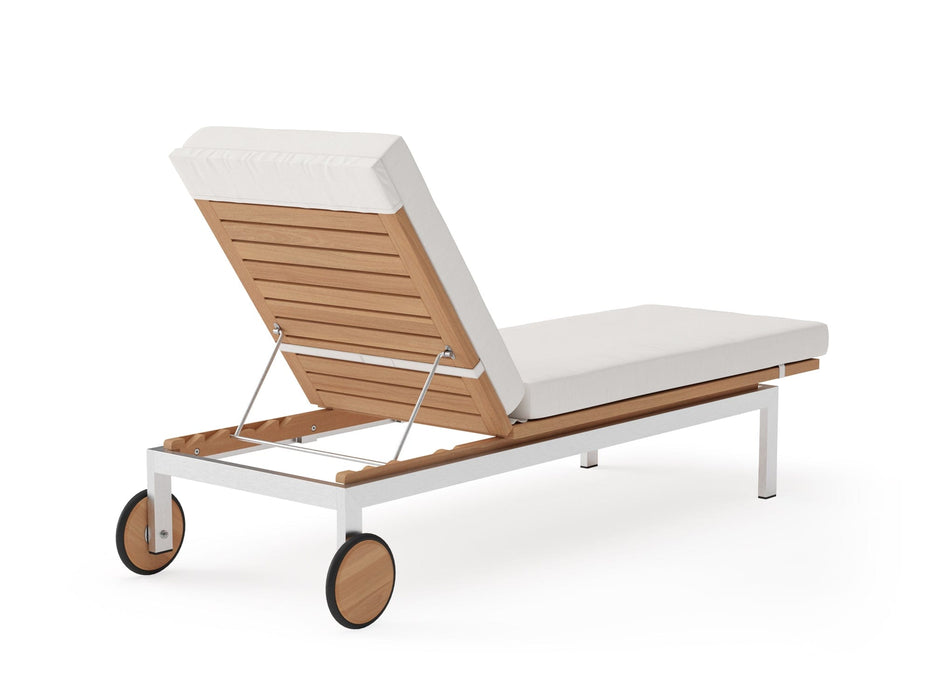 NewAge | Monterey Chaise Lounges